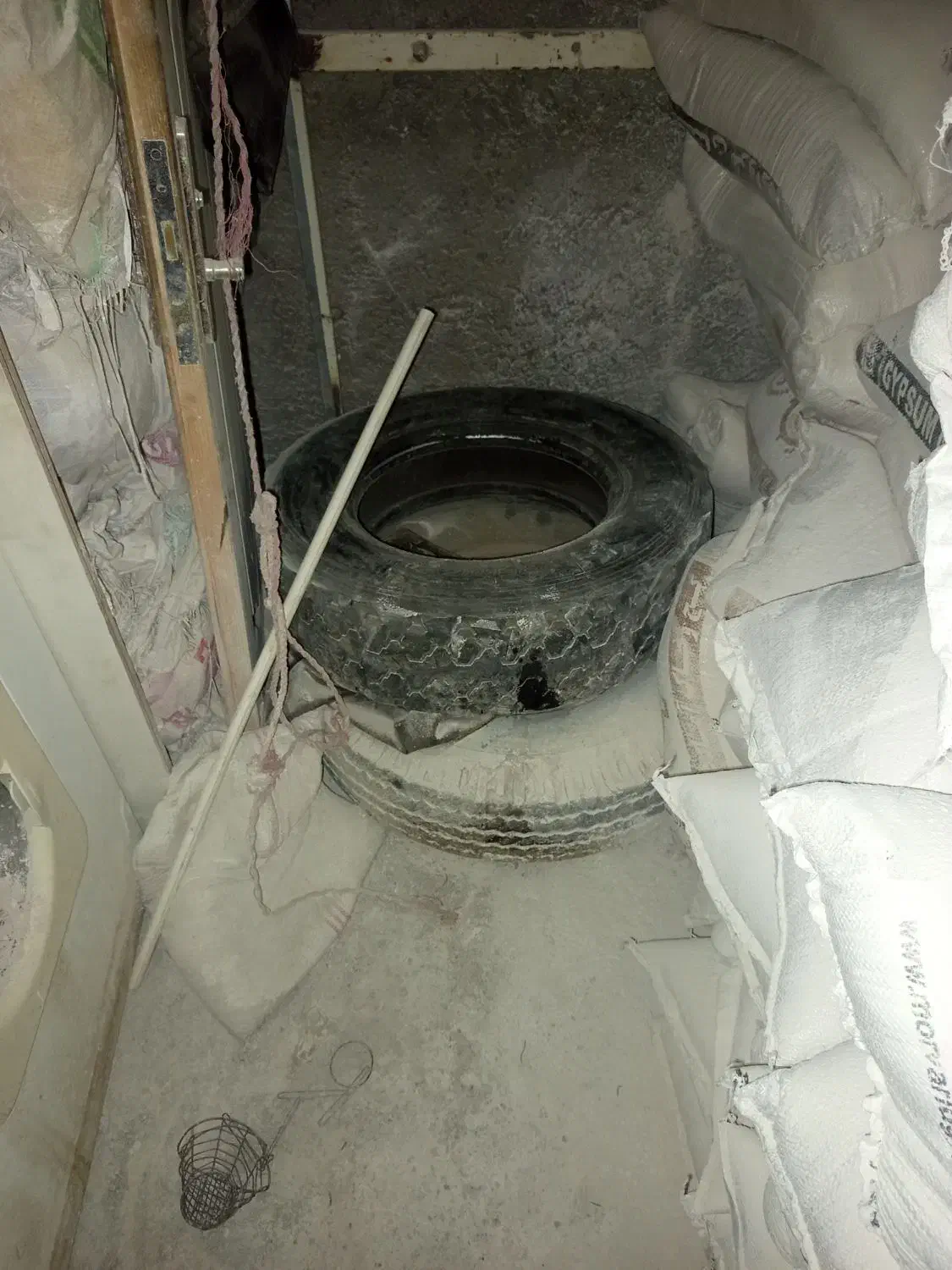 لاستیکنیسان۲۳۵سالمدوعدد|قطعات یدکی و لوازم جانبی|پاکدشت, حصار امیر|دیوار