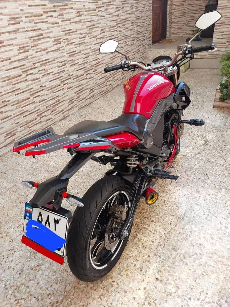 زونتس|موتورسیکلت|رشت, پیرسرا|دیوار