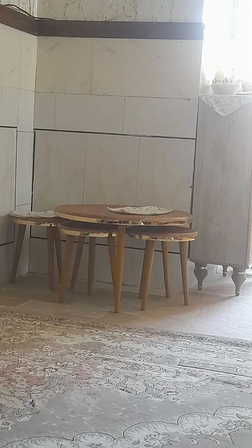میز عسلی گرد|مبلمان خانگی و میز عسلی|اصفهان, قهجاورستان|دیوار