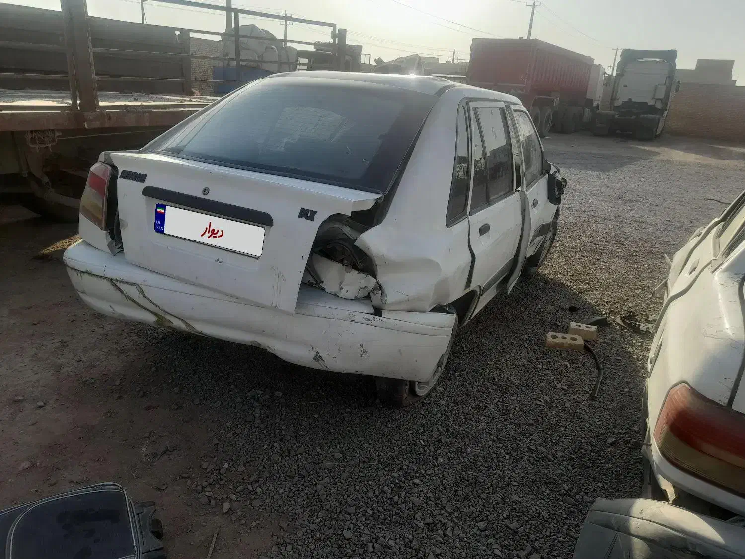 پراید تصادفی مدل ۱۴۱ رنگ سفید موتور گیربکس سالم|خودرو سواری و وانت|اشکذر, |دیوار