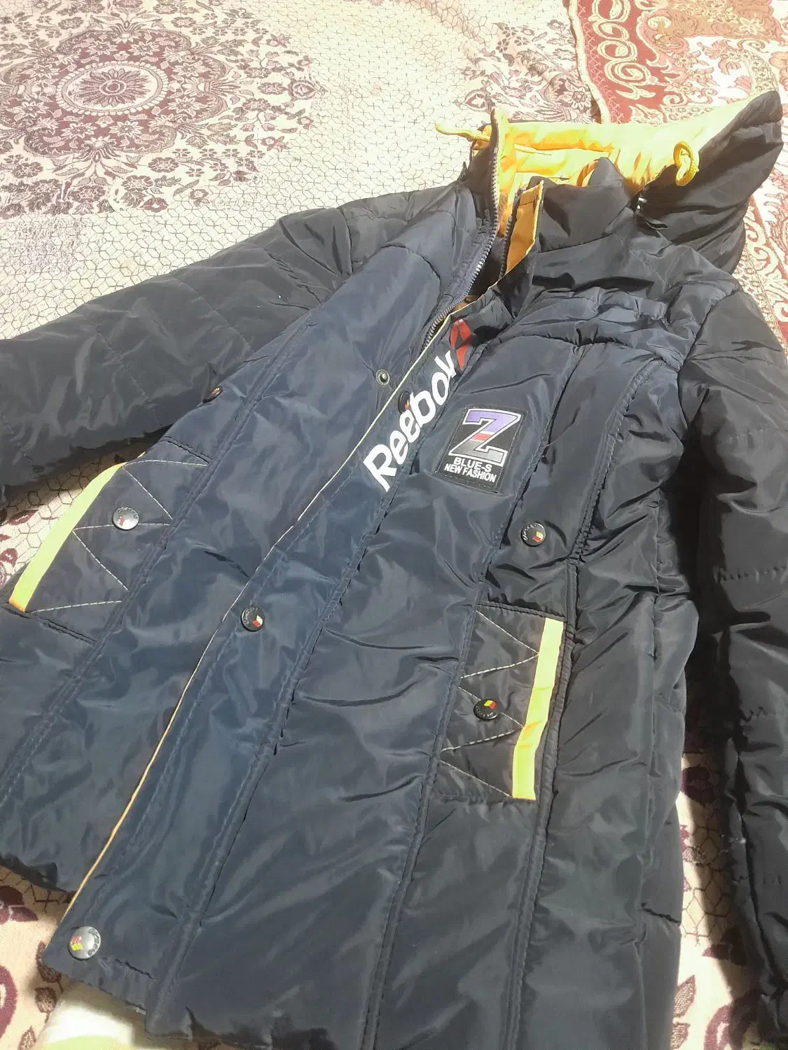 کاپشن|لباس|پاکدشت, پاکدشت (مامازند)|دیوار