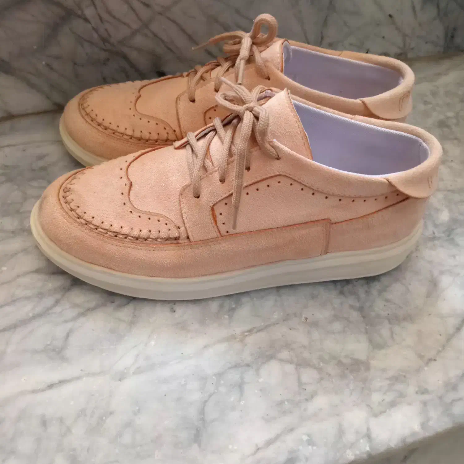 کفش اسپرت سایز ۳۹|کیف، کفش، کمربند|بیرجند, |دیوار