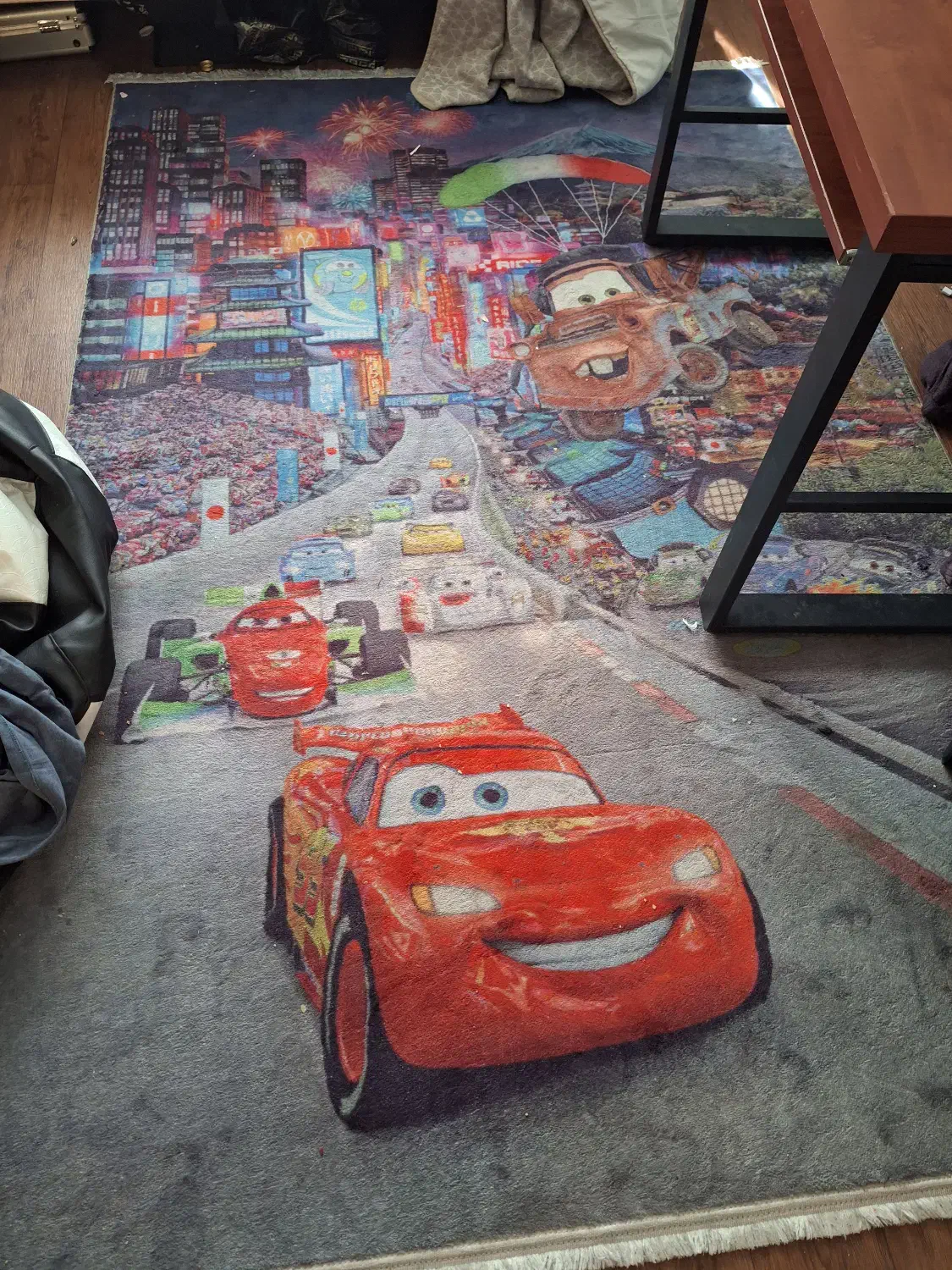 فرش ماشینی محتشم|فرش|تهران, بهار|دیوار