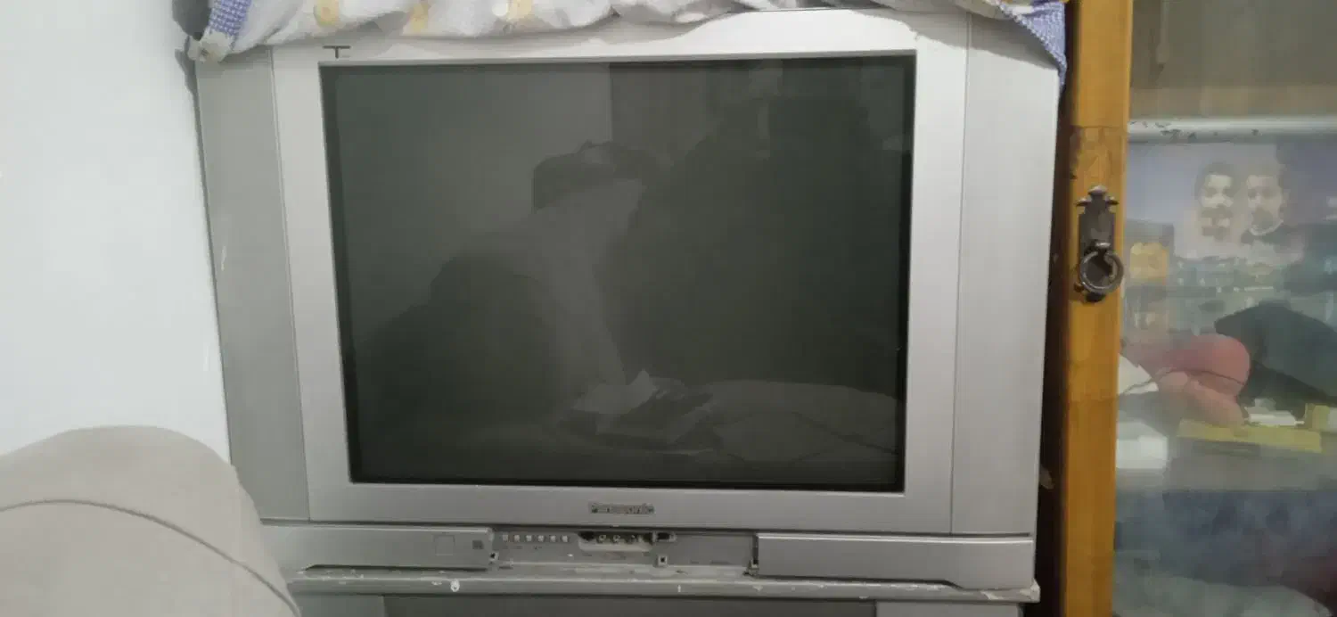 تلویزیون 29اینچ صفحه تخت|تلویزیون و پروژکتور|پردیس, شهرک صنعتی خرمدشت فاز ۷|دیوار