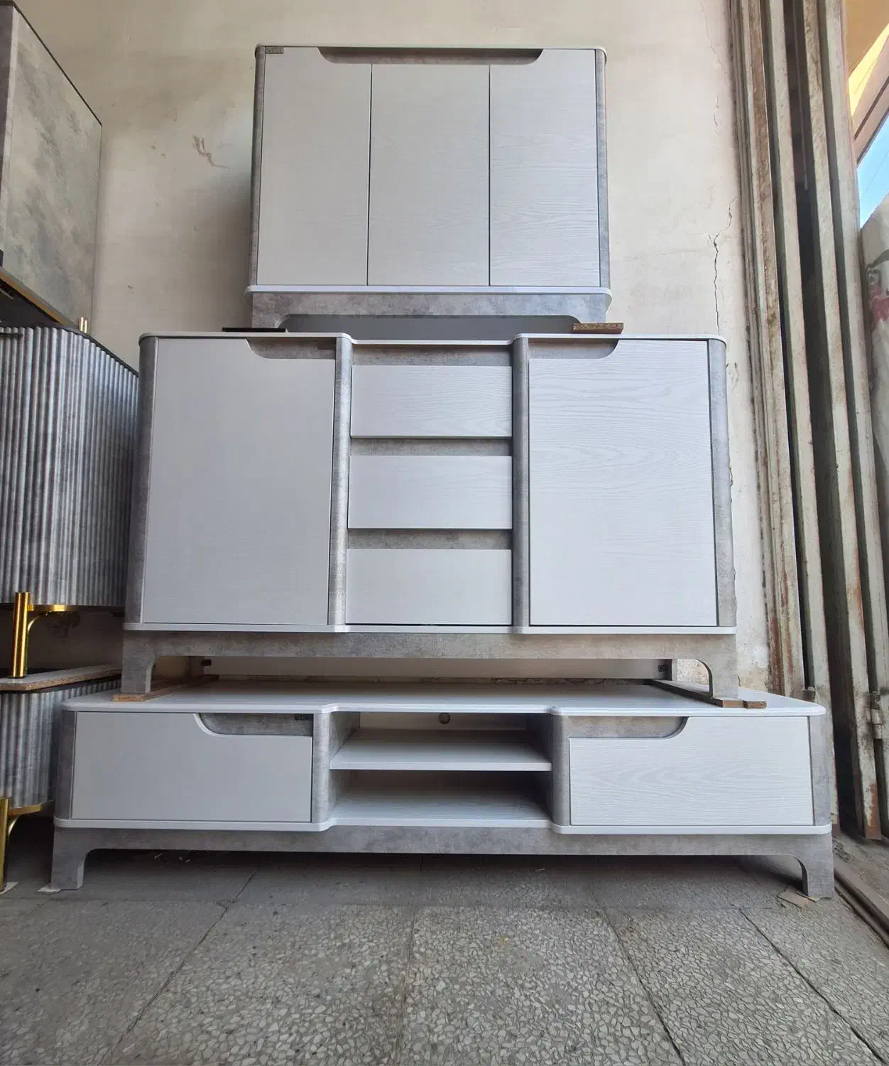 کنسول لیانا / جاکفشی لیانا / میز تلویزیون لیانا|بوفه، ویترین، کنسول|خمینی‌شهر, |دیوار