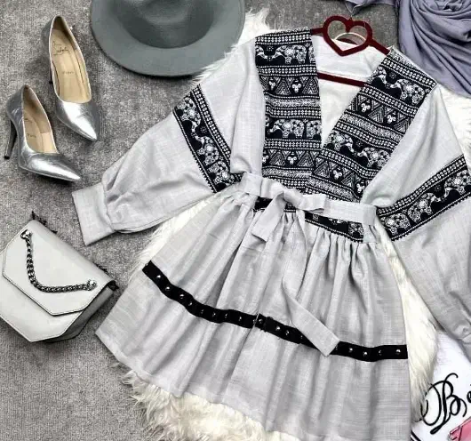 مانتوعروسکی|لباس|اردکان, |دیوار