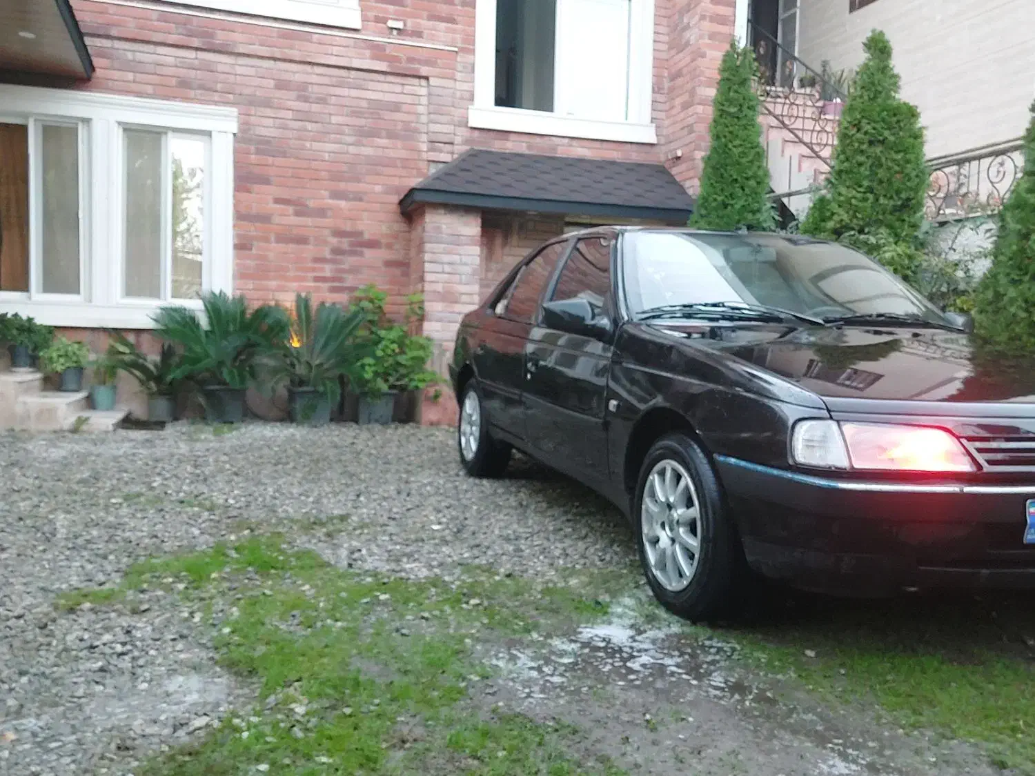 پژو ۴۰۵ مشکی|خودرو سواری و وانت|چالوس, |دیوار