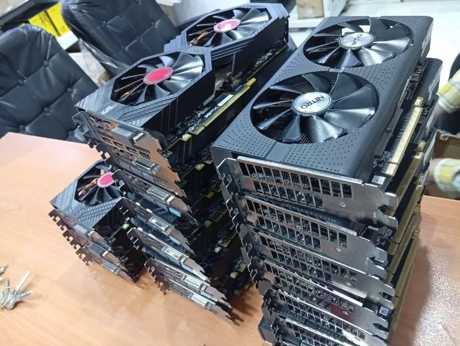 کارت گرافیک RX 580 تمیز و پیچ پلمپ|قطعات و لوازم جانبی رایانه|نیشابور, بنیاد شهید|دیوار