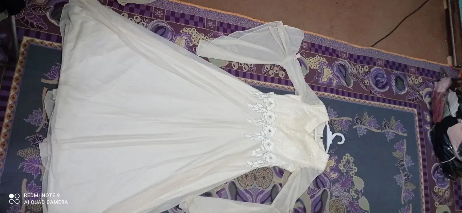 لباس مجلسی|لباس|دوگنبدان, |دیوار