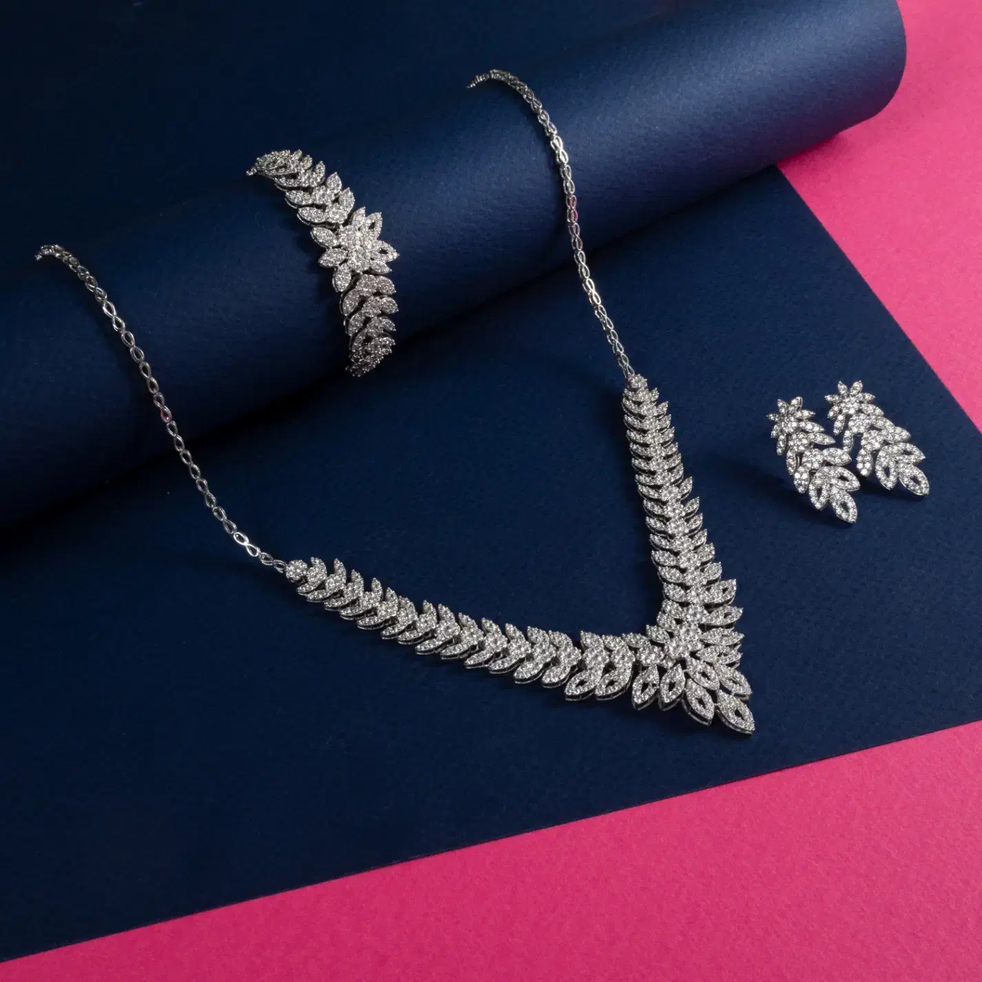 عکاسی تبلیغاتی و صنعتی Zoom Studio|خدمات پذیرایی، مراسم|تهران, کرمان|دیوار