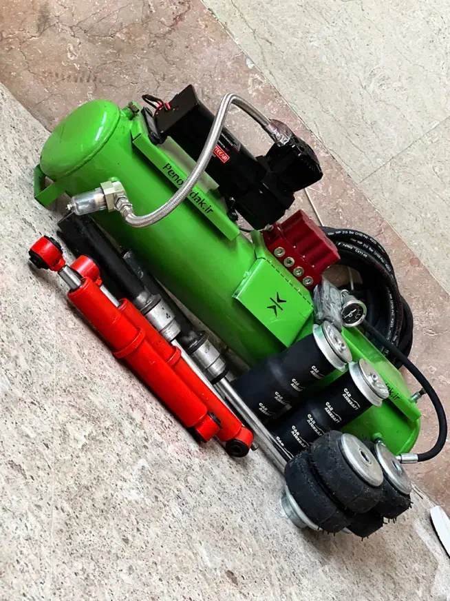 پک پنوماتیک ۲۰ روز زیر ماشین بوده فقط|قطعات یدکی و لوازم جانبی|اردبیل, |دیوار