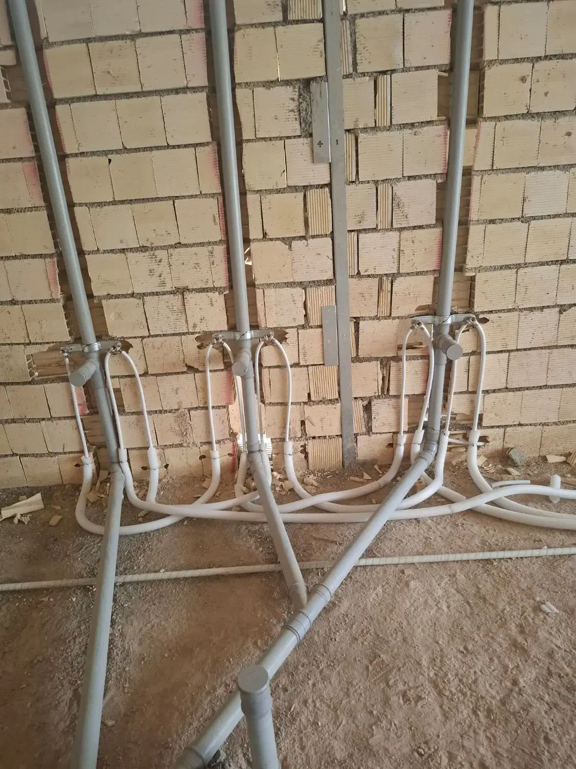 لوله کشی و اب و فاضلاب|خدمات پیشه و مهارت|اصفهان, پوریای ولی|دیوار