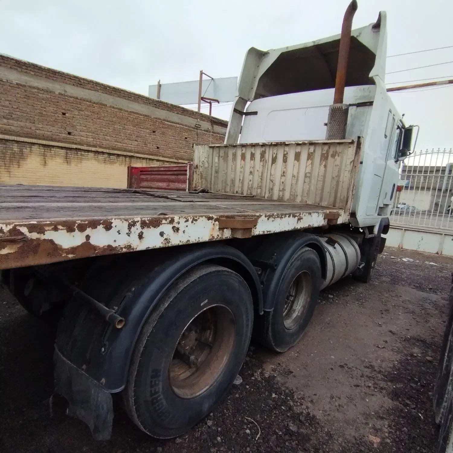 ماک مترو|خودرو سنگین|صوفیان, |دیوار