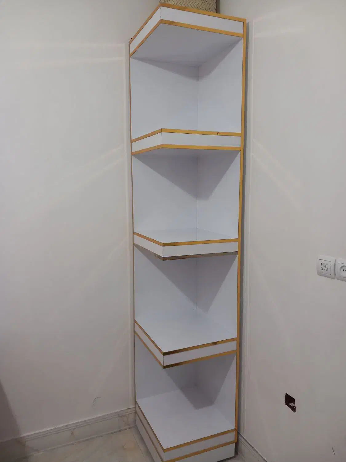 ویترین ۴ طبقه|بوفه، ویترین، کنسول|بروجرد, |دیوار