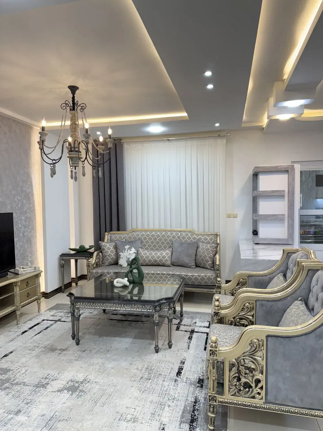 سرویس مبلمان اسپرت کلاسیک|مبلمان خانگی و میز عسلی|رشت, حافظ آباد|دیوار