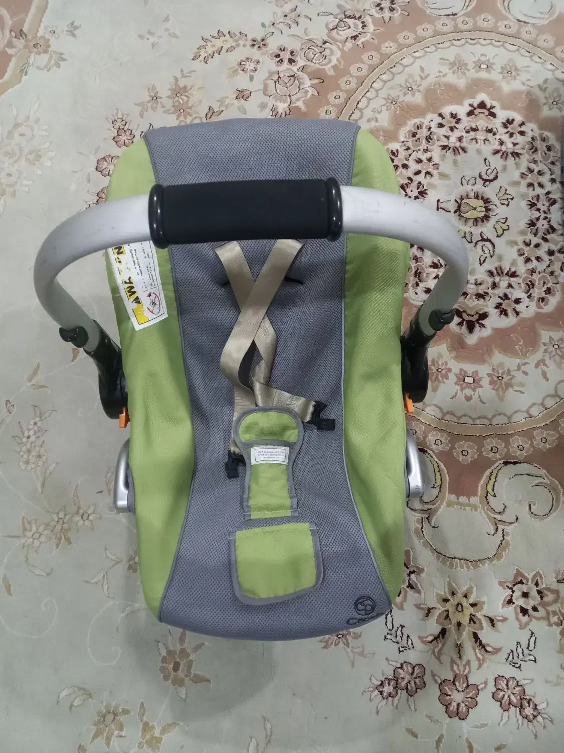 وسایل بچه در حدود فقط عکس کالسکه را نداختم|کالسکه و لوازم جانبی|اردبیل, |دیوار