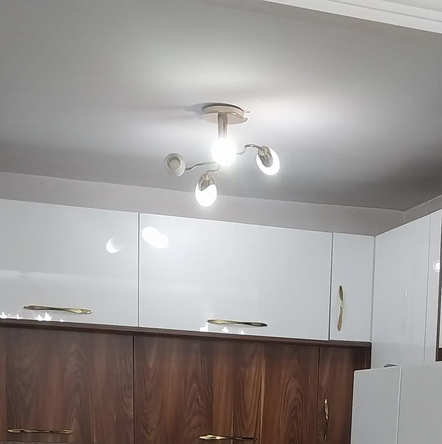 لوستر|لوستر و چراغ آویز|تهران, تسلیحات|دیوار