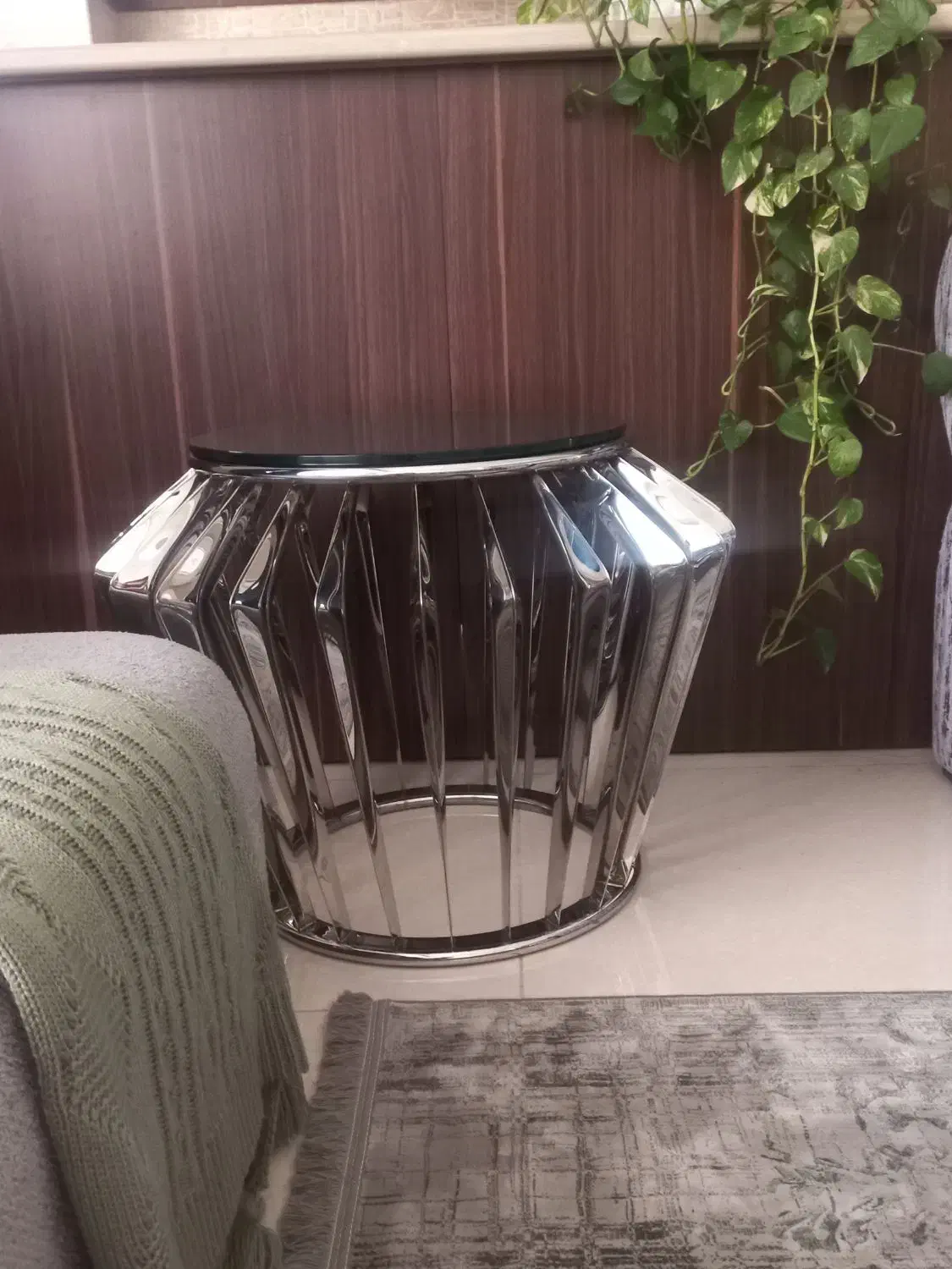 ست جلو مبلی نیست در بازار درجه یک|مبلمان خانگی و میز عسلی|اسلامشهر, شهرک توحید|دیوار