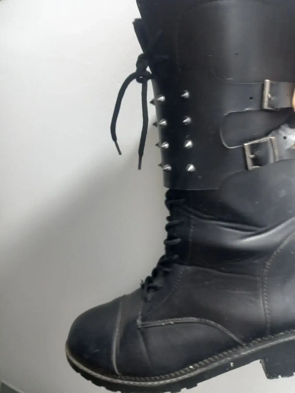 کفش . بوت|کیف، کفش، کمربند|یزد, |دیوار