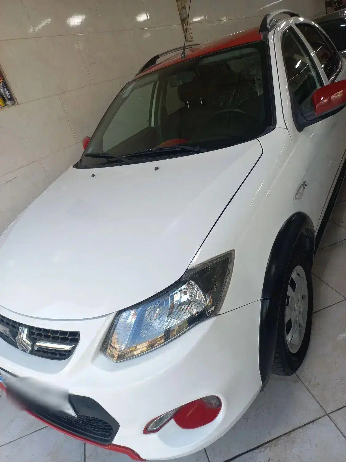 کوئیک r سفید قرمز مدل 1402|خودرو سواری و وانت|خاوران, |دیوار