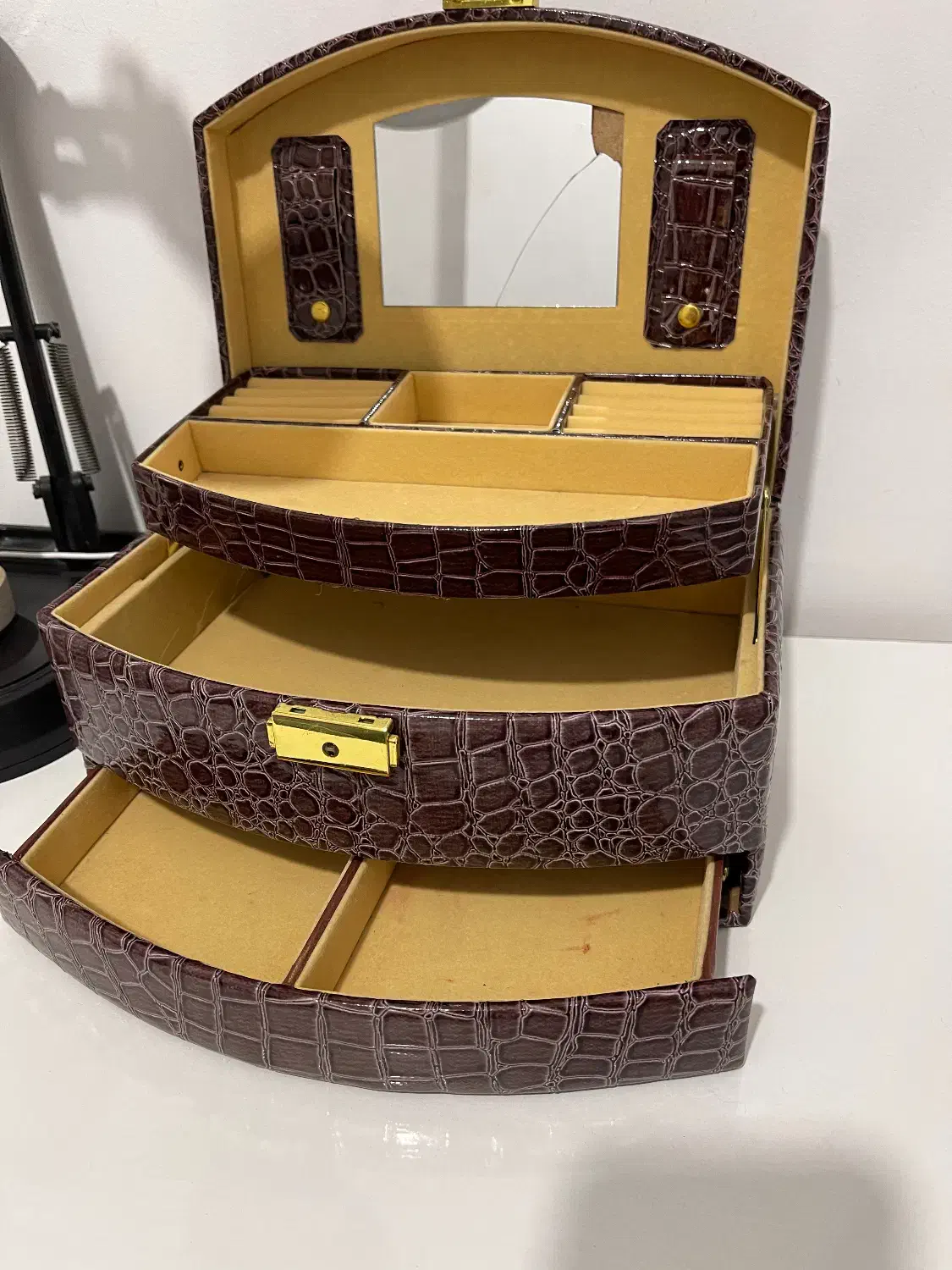 چمدون لوازم آرایشی|کیف، کفش، کمربند|شهریار, شهریار|دیوار