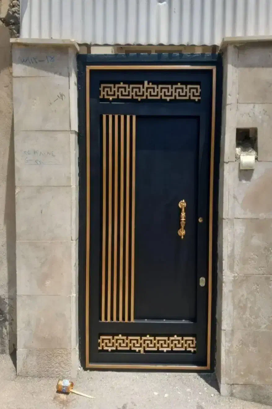 نقاشی ساختمان و رنگ انواع درب و پنجره|خدمات پیشه و مهارت|ساوه, |دیوار