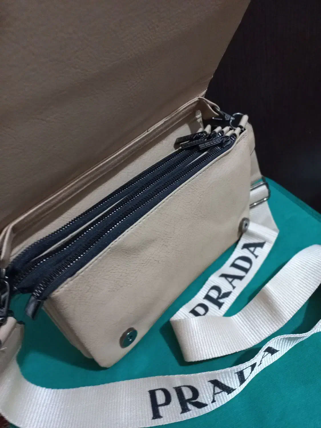 کیف دوشی نو|کیف، کفش، کمربند|لاهیجان, کوی آزادگان|دیوار