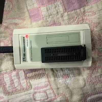 پروگرامر ۲۰۰۰ پلاس|قطعات و لوازم جانبی رایانه|مشهد, ابوذر|دیوار