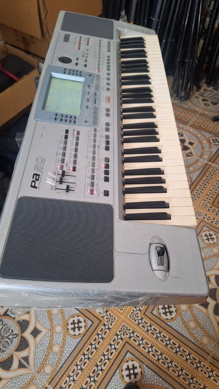 اورگ|پیانو، کیبورد، آکاردئون|بیرجند, |دیوار