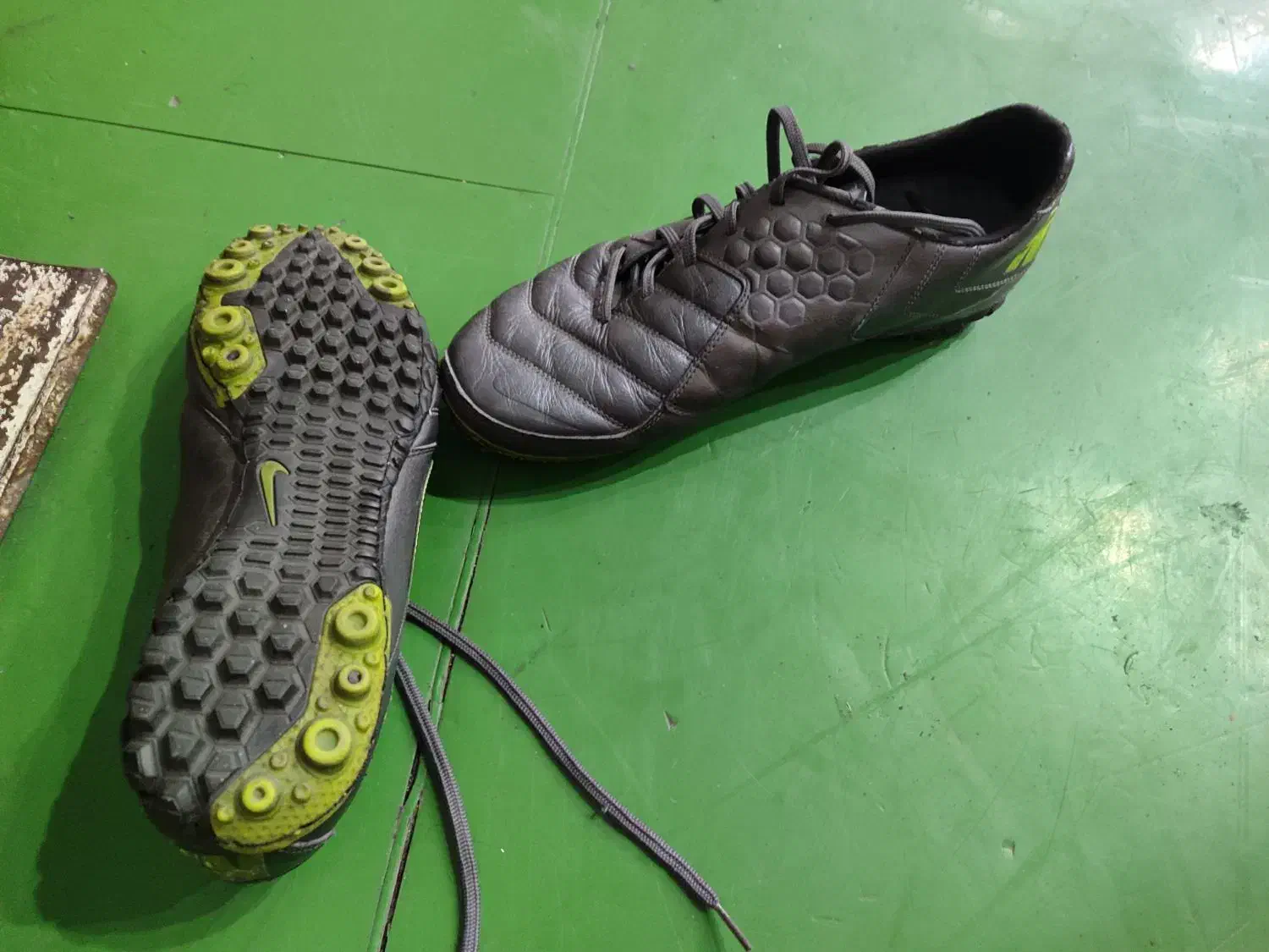 کفش استوک ریز مخصوص وچمن و سالن|کیف، کفش، کمربند|گرگان, |دیوار