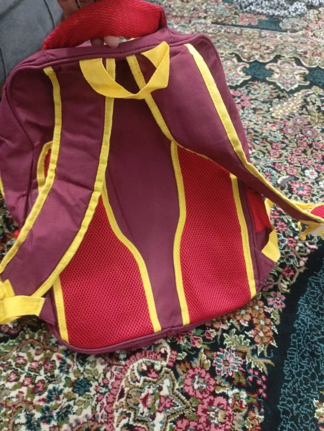 کیف مدرسه|کیف، کفش، کمربند|کرمان, |دیوار