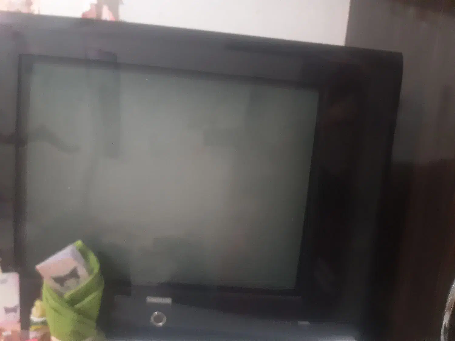 تلویزیون|تلویزیون و پروژکتور|رامشیر, |دیوار