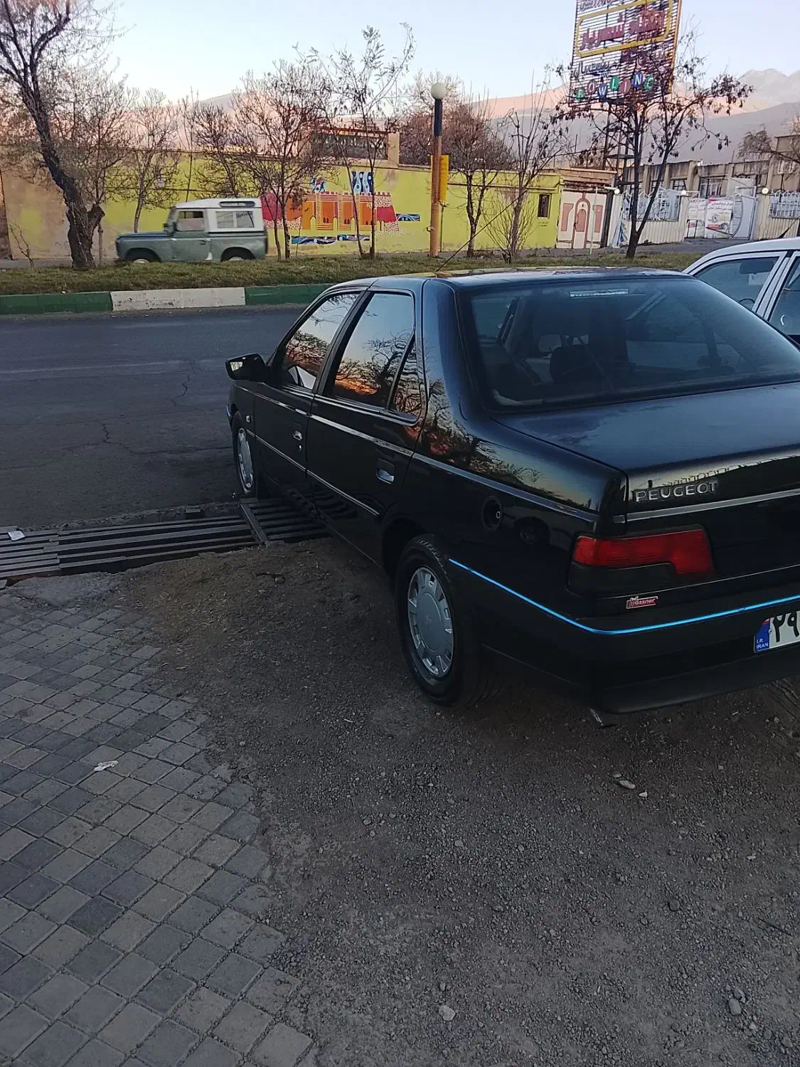 پژو۴۰۵دوگانه کارخانهمدل۹۰|خودرو سواری و وانت|مشگین شهر, |دیوار