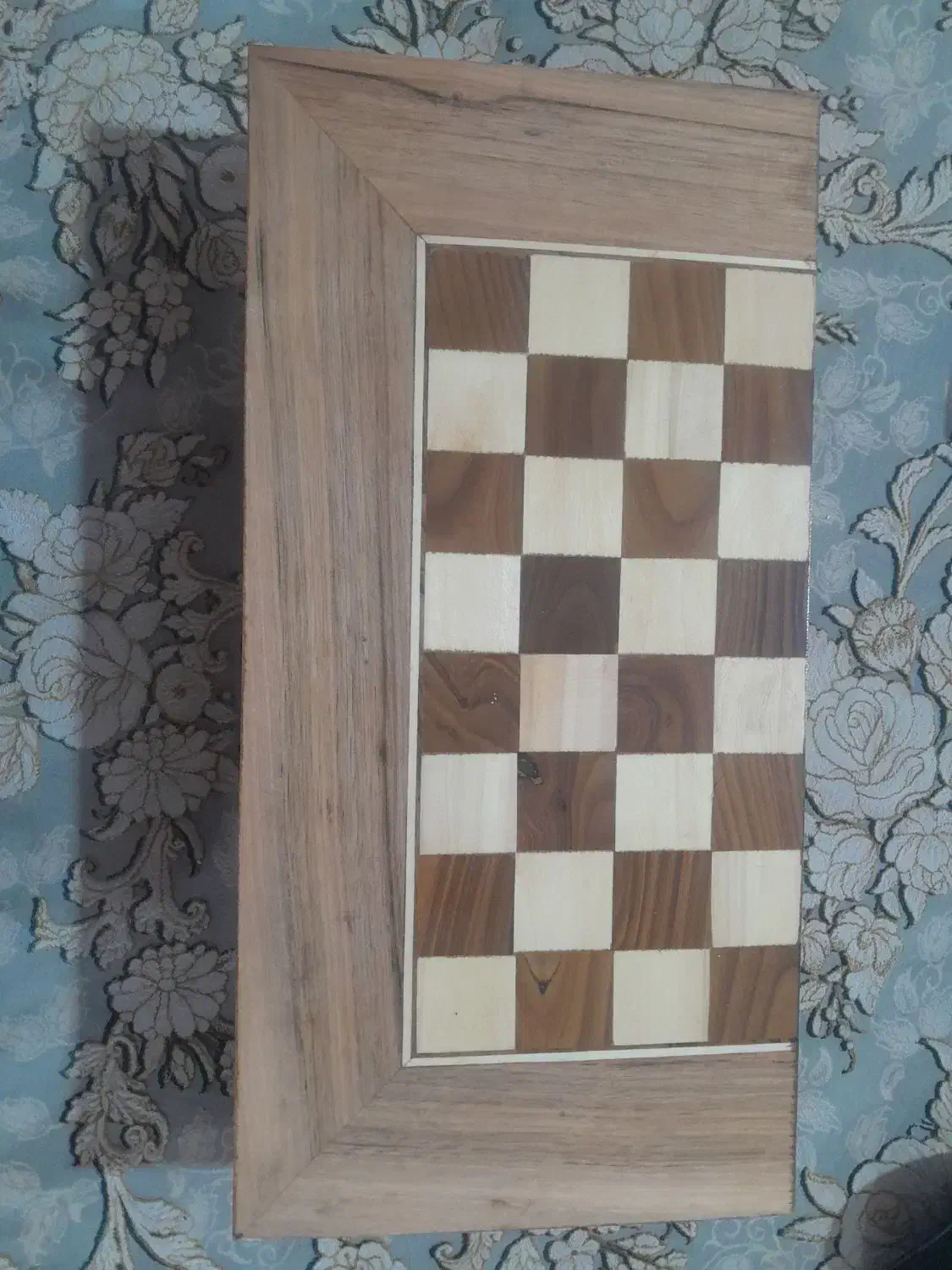 تخته نرد|کلکسیون اشیاء عتیقه|پاکدشت, پاکدشت (مامازند)|دیوار