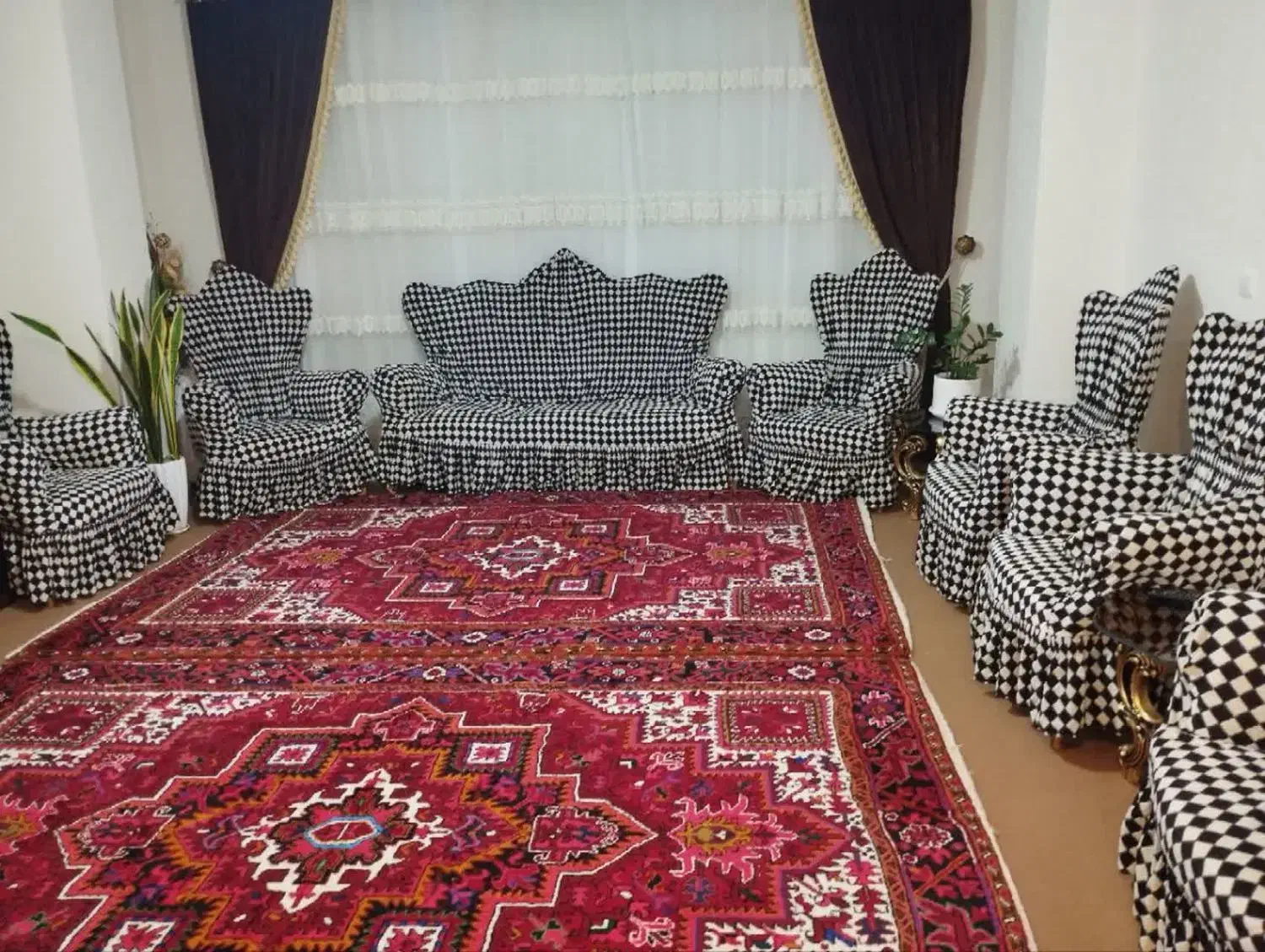 مبلمان استیل۹نفره|مبلمان خانگی و میز عسلی|شبستر, |دیوار