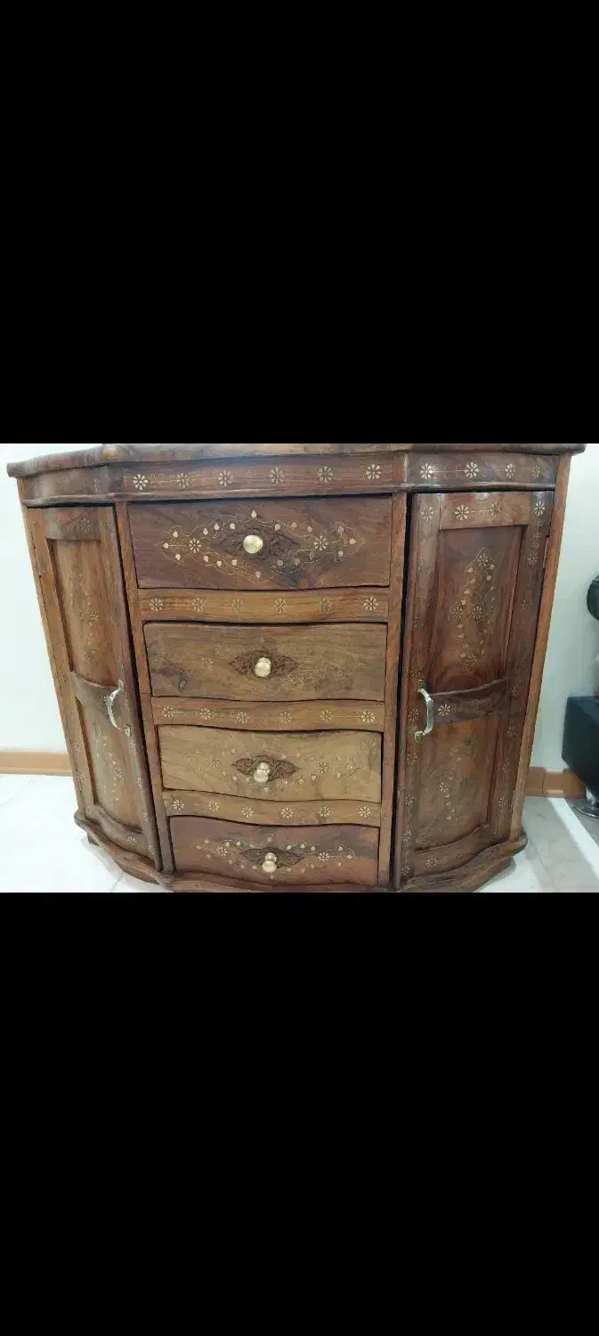 اینه کنسول هندی|آینه|شیراز, گلدشت معالی‌آباد|دیوار