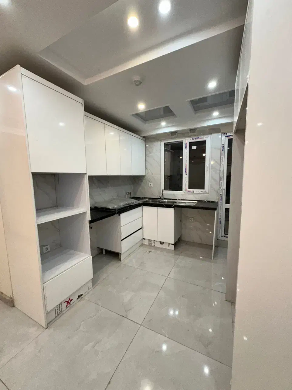 ۸۵ متری شیخ صفی کلیم کاشانی (کلید نخورده)|فروش آپارتمان|تهران, کاج|دیوار