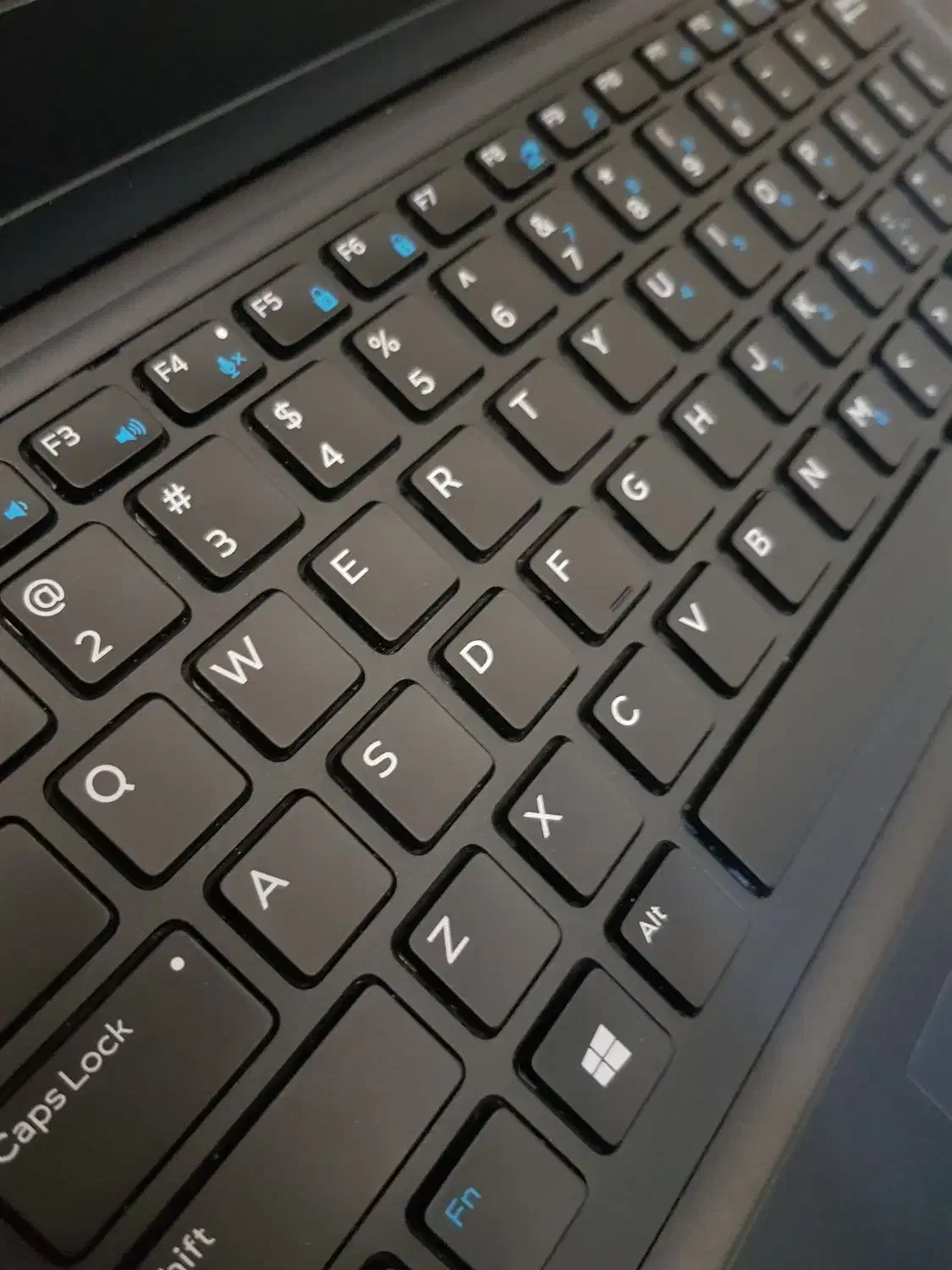 لپ تاپ Dell 5480 مدل I7 دانشجویی و برنامه نویسی|رایانه همراه|تهران, صادقیه|دیوار