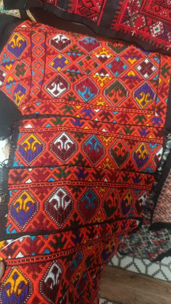 زیاستین|کفش و لباس بچه|ایرانشهر, |دیوار