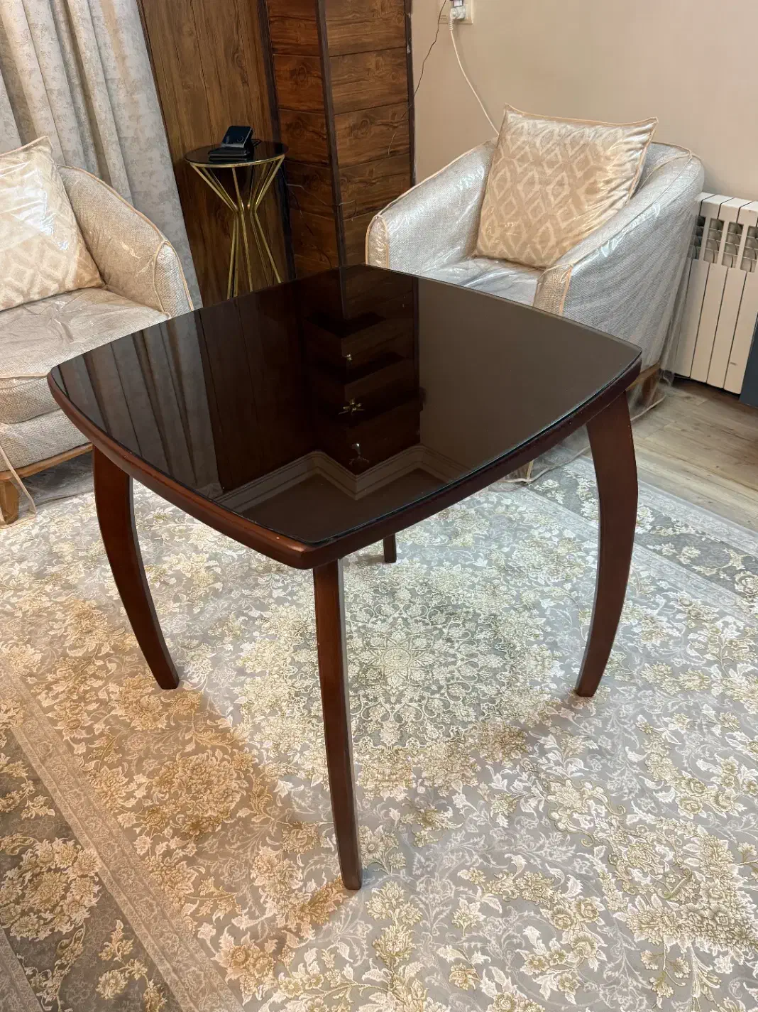 میز غذا خوری|میز و صندلی غذاخوری|اصفهان, فیض|دیوار