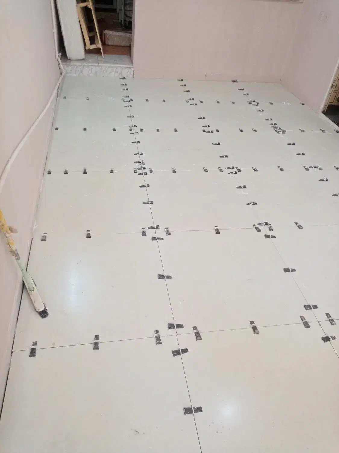 کاشی و سرامیک کاری|خدمات پیشه و مهارت|سبزوار, طبرسی (جعفرآباد)|دیوار