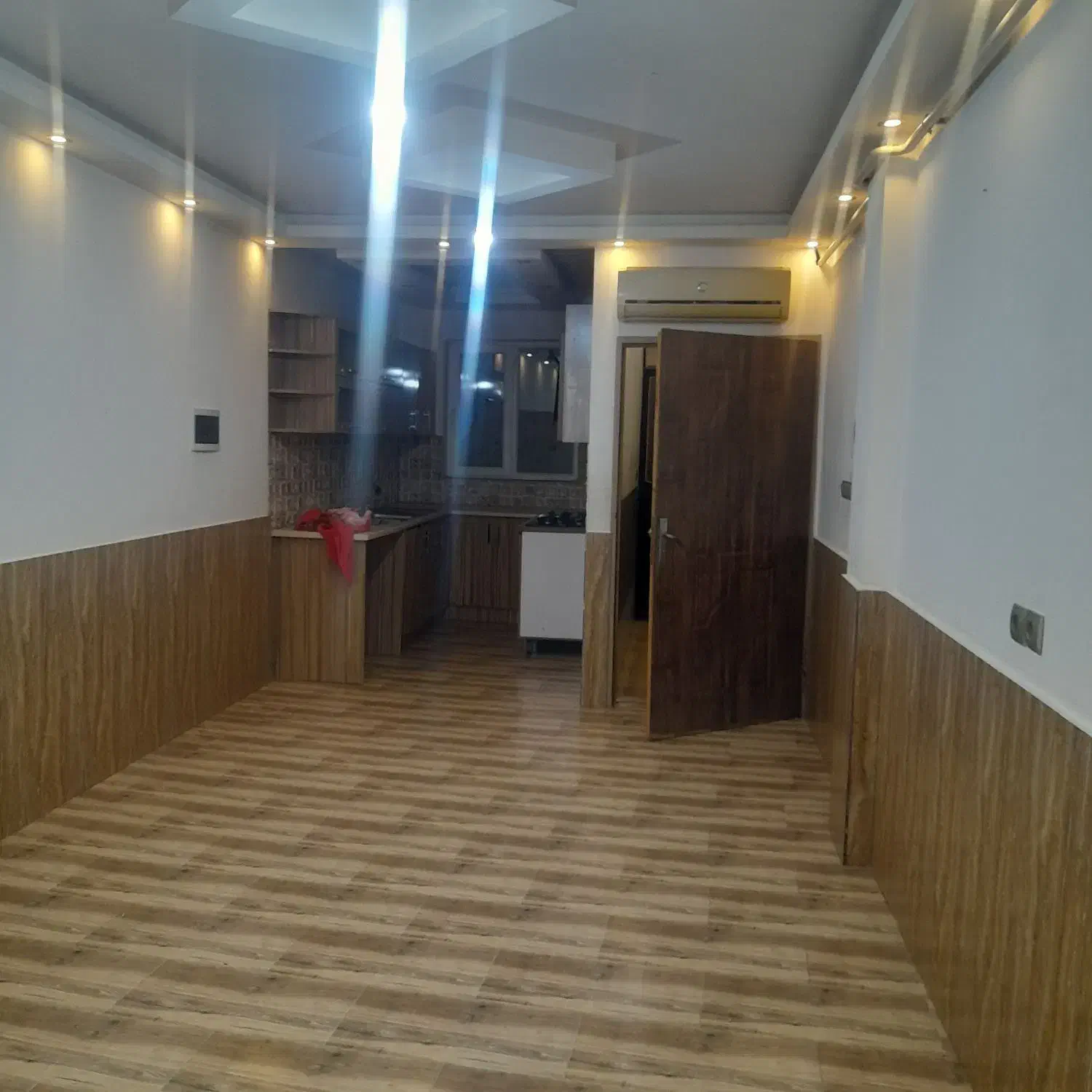 اجاره سوییت کوتاه مدت شهر رشت ابتدای جاده انزلی|اجارهٔ کوتاه‌مدت آپارتمان و سوئیت|رشت, بالاکویه|دیوار