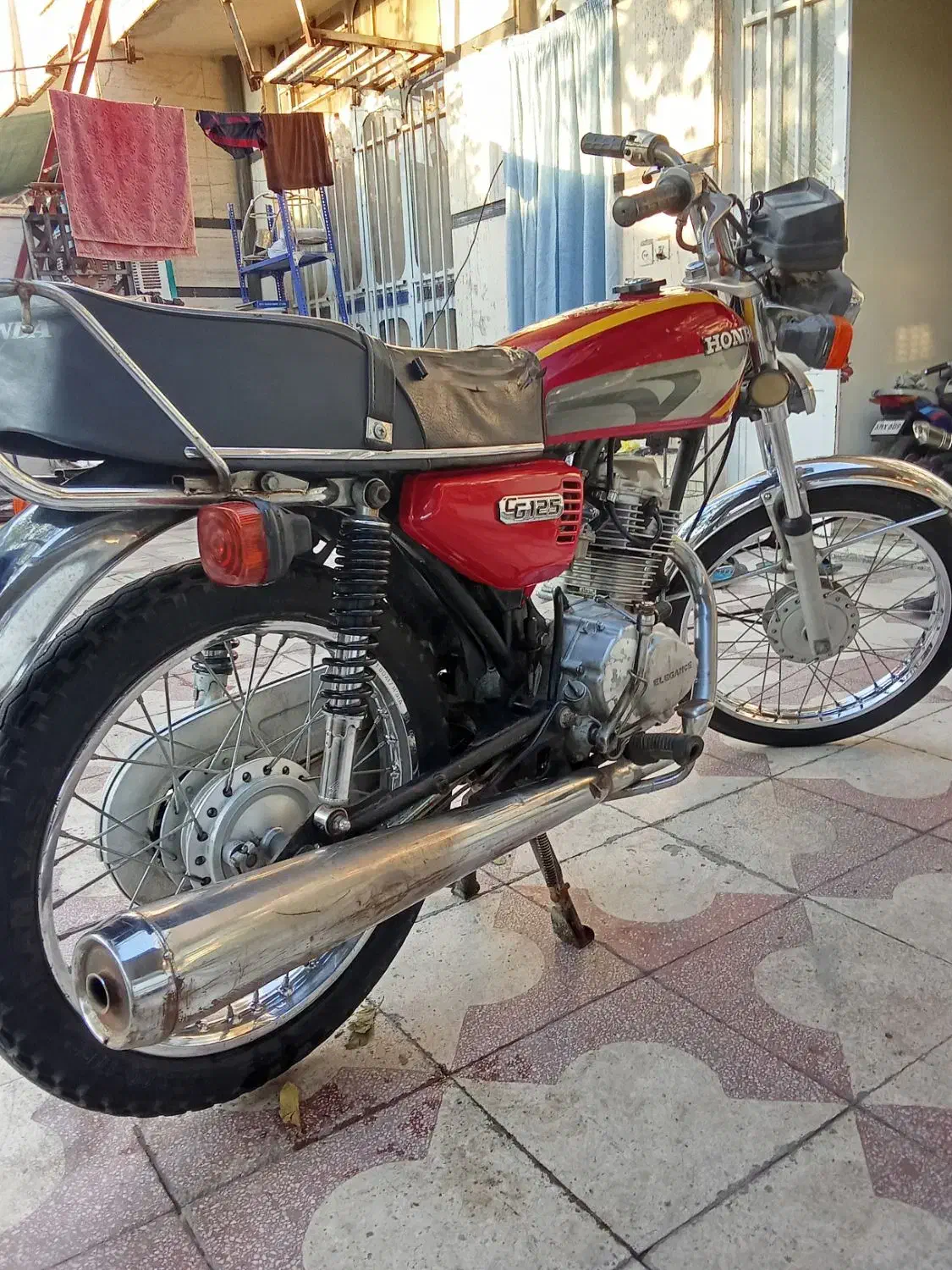 شهاب الگانس مدل ۸۲ مزایده با برگه پارکینگ مهر شده|موتورسیکلت|شیراز, تندگویان|دیوار