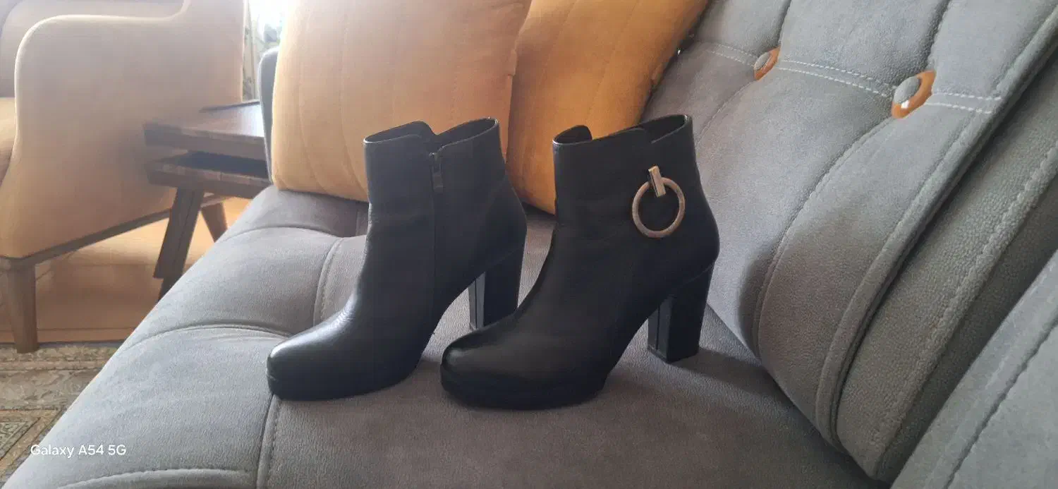 نیم بوت چرم اصلی|کیف، کفش، کمربند|سنندج, |دیوار