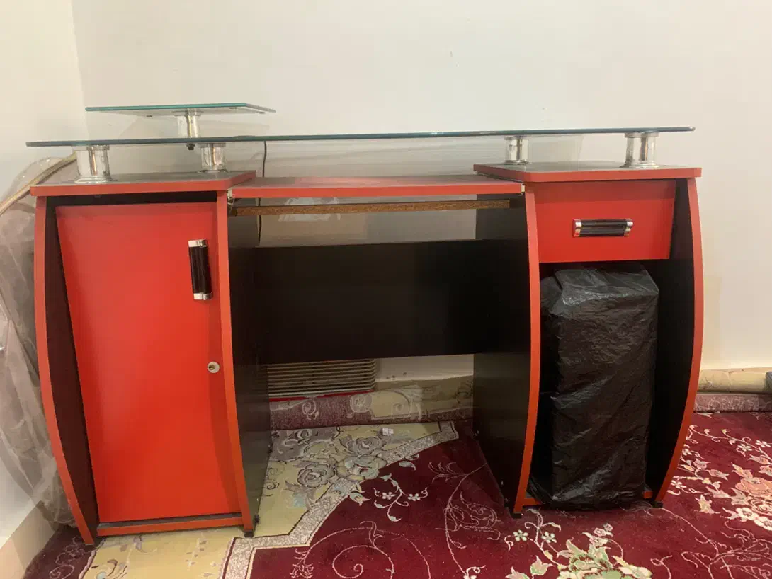 مبل راحتی و میز تحریر|مبلمان خانگی و میز عسلی|بندر کنگان, |دیوار