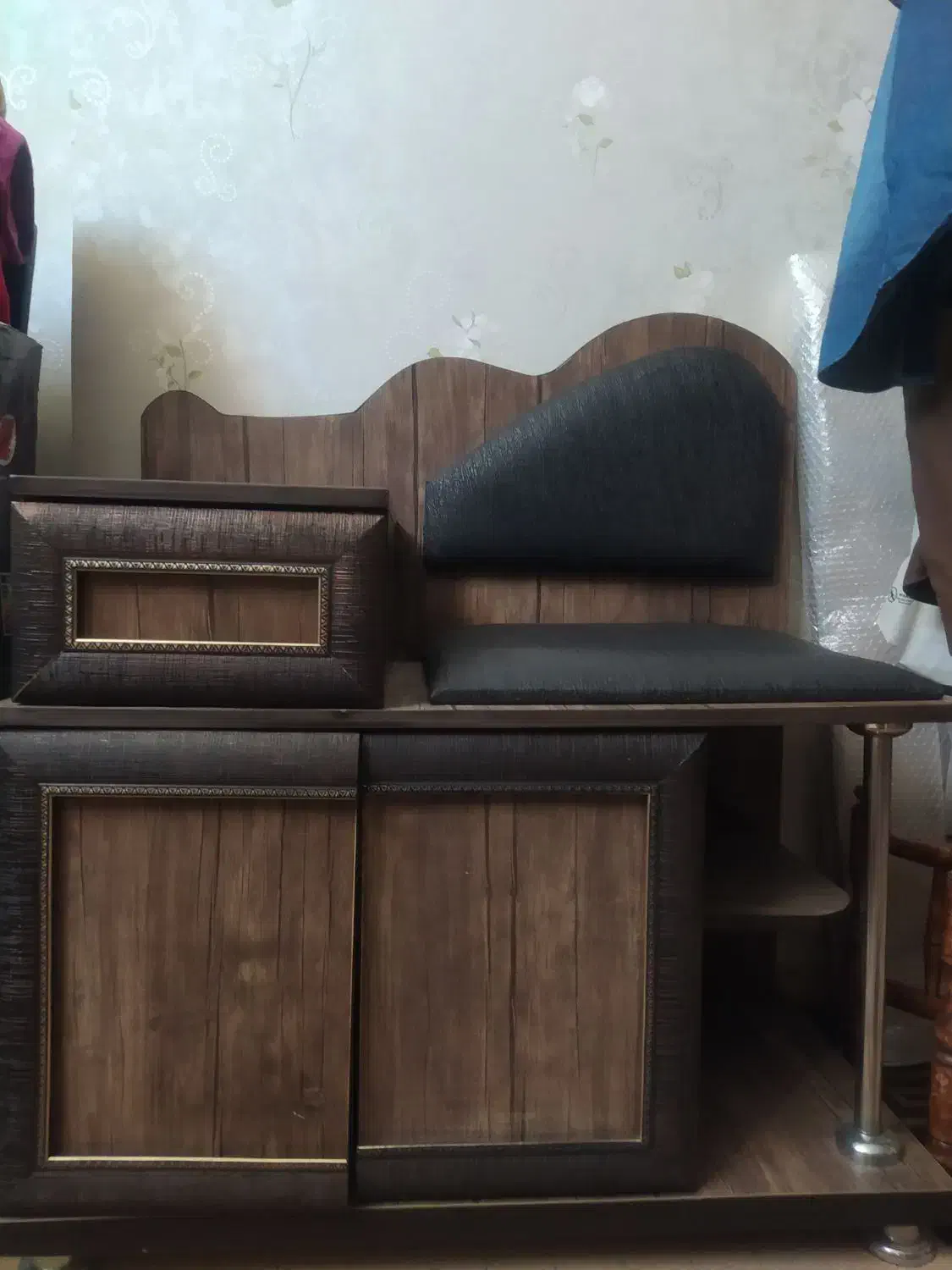 میز تلفن|میز تلفن|کازرون, |دیوار