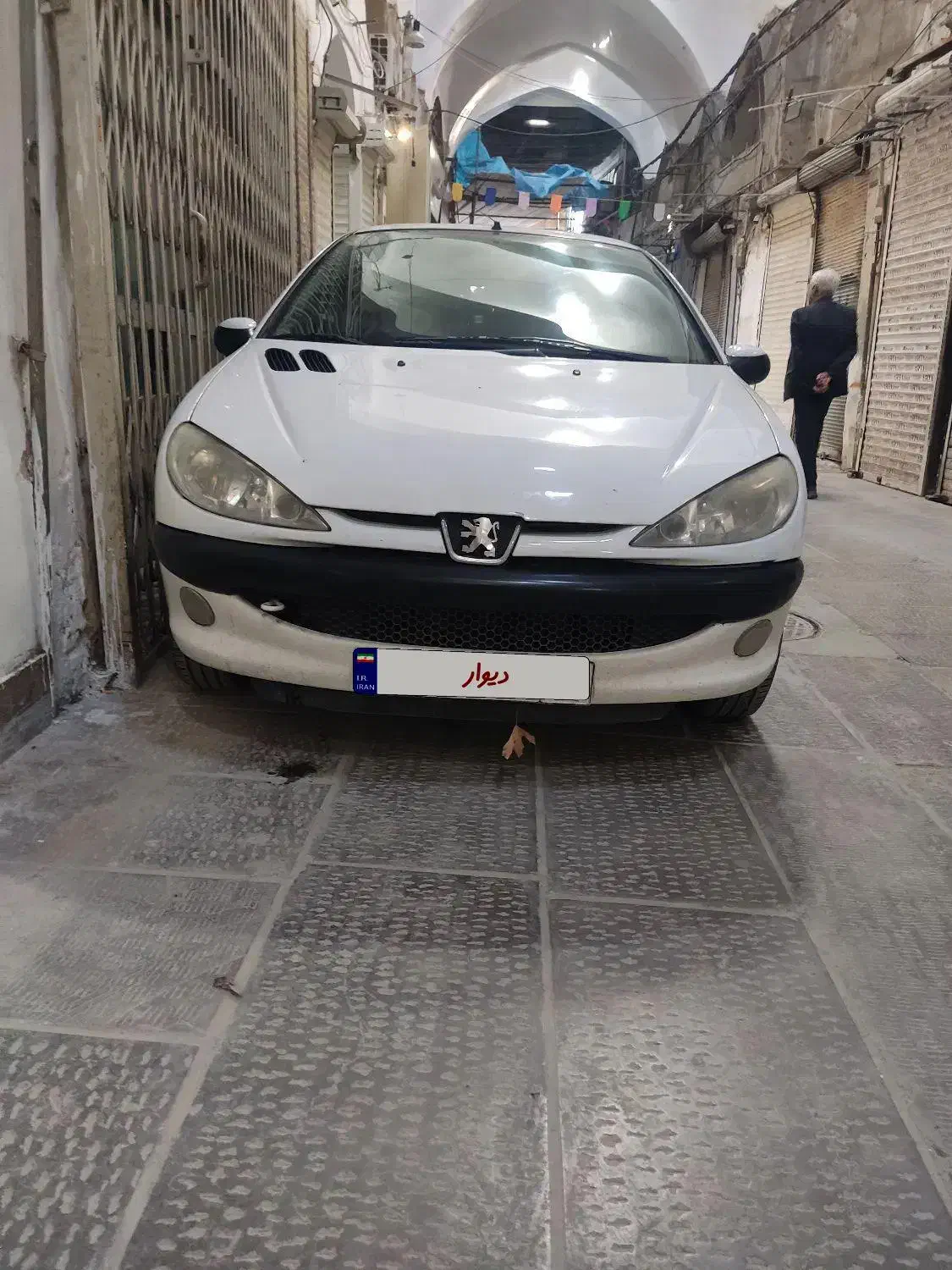 پژو ۲۰۶|خودرو سواری و وانت|اصفهان, مهرآباد|دیوار