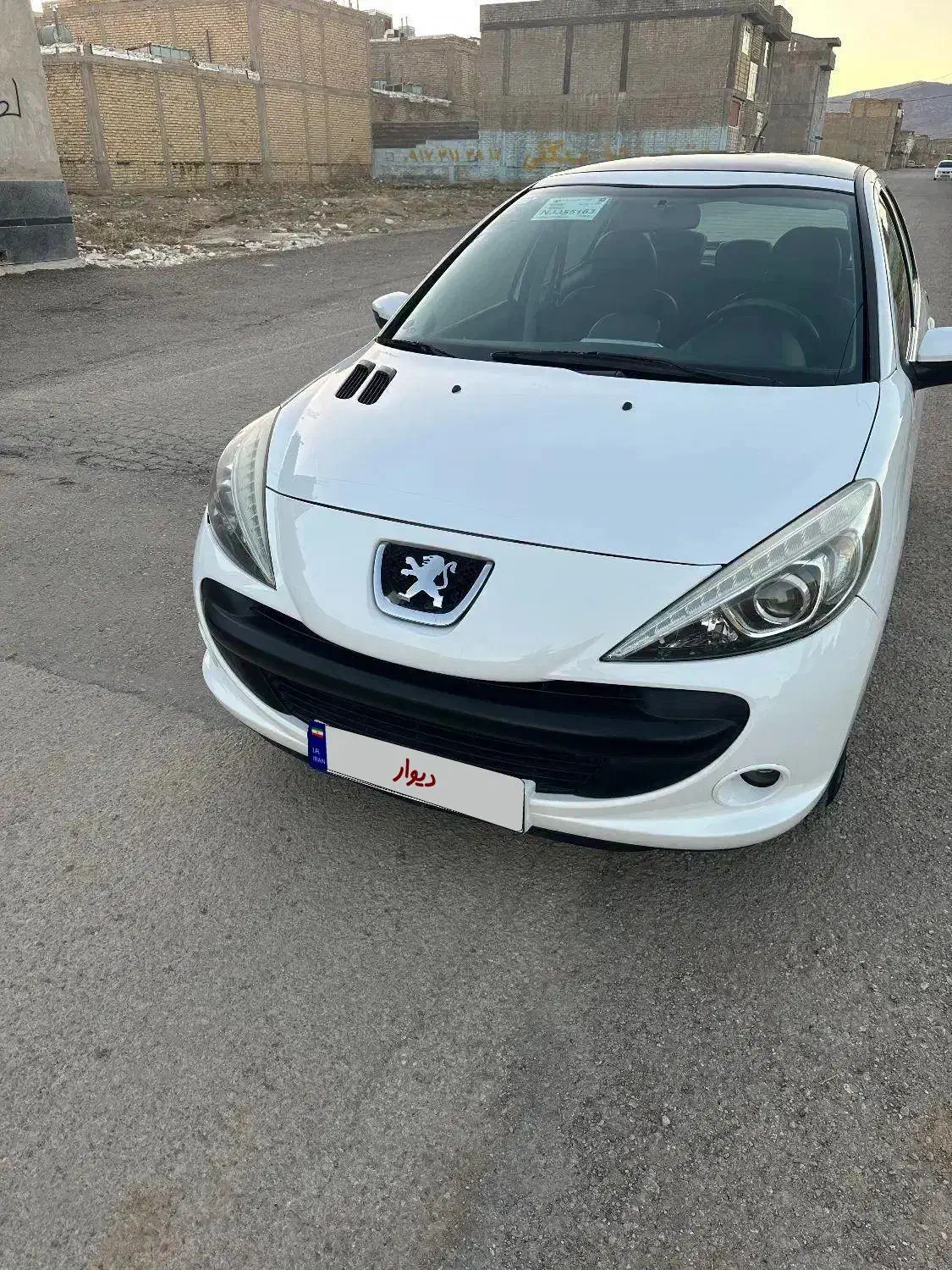 ۲۰۷پانورما ۱۴۰۱|خودرو سواری و وانت|شیراز, گویم|دیوار