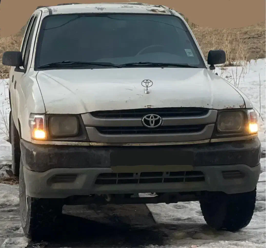 تویوتا هایلوکس 2002|خودرو سواری و وانت|رباط‌کریم, رباط‌کریم|دیوار