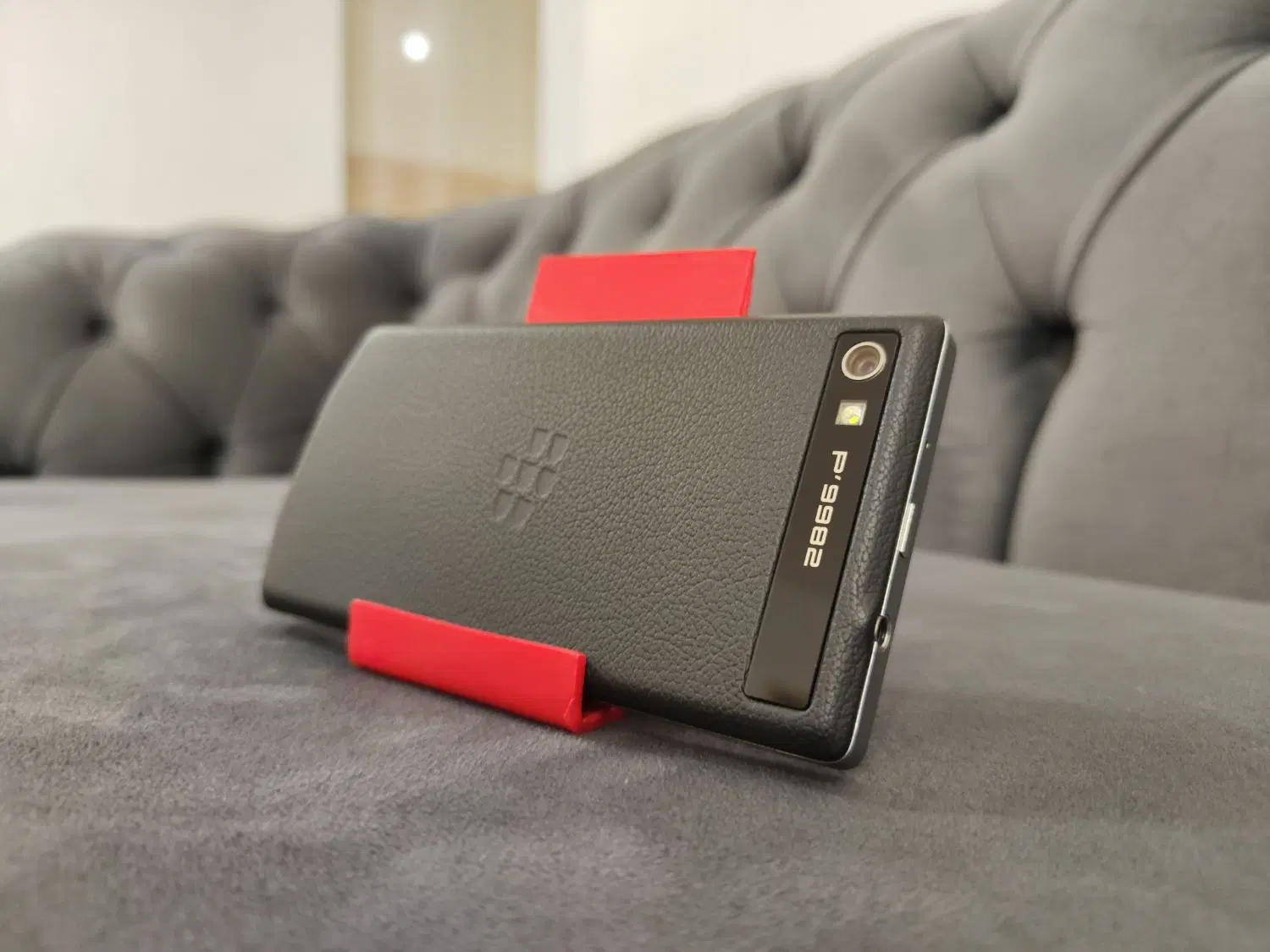 کلکسیونی لوکس Blackberry Porsche Design حافظه 64GB|موبایل|آبادان, |دیوار